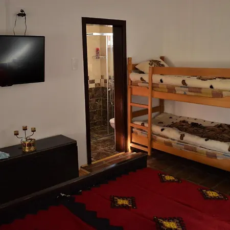 Suricka Bajka * Loznica