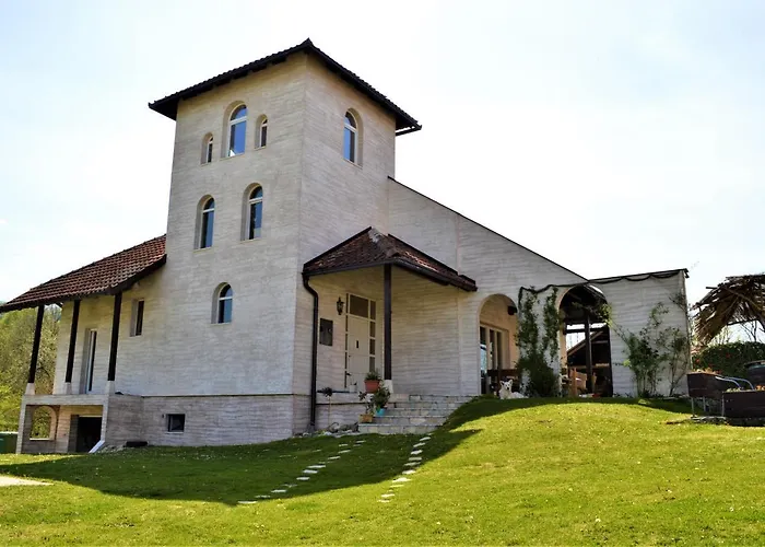 Suricka Bajka Apartment *